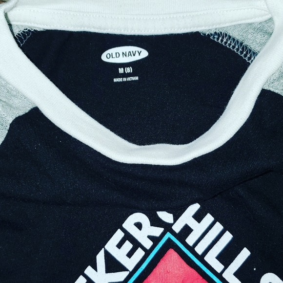 🚨FINAL SALE🚨 Old Navy Boy Long Sleeves - Picture 3 of 3